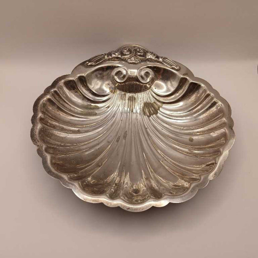 Large silver shell dish