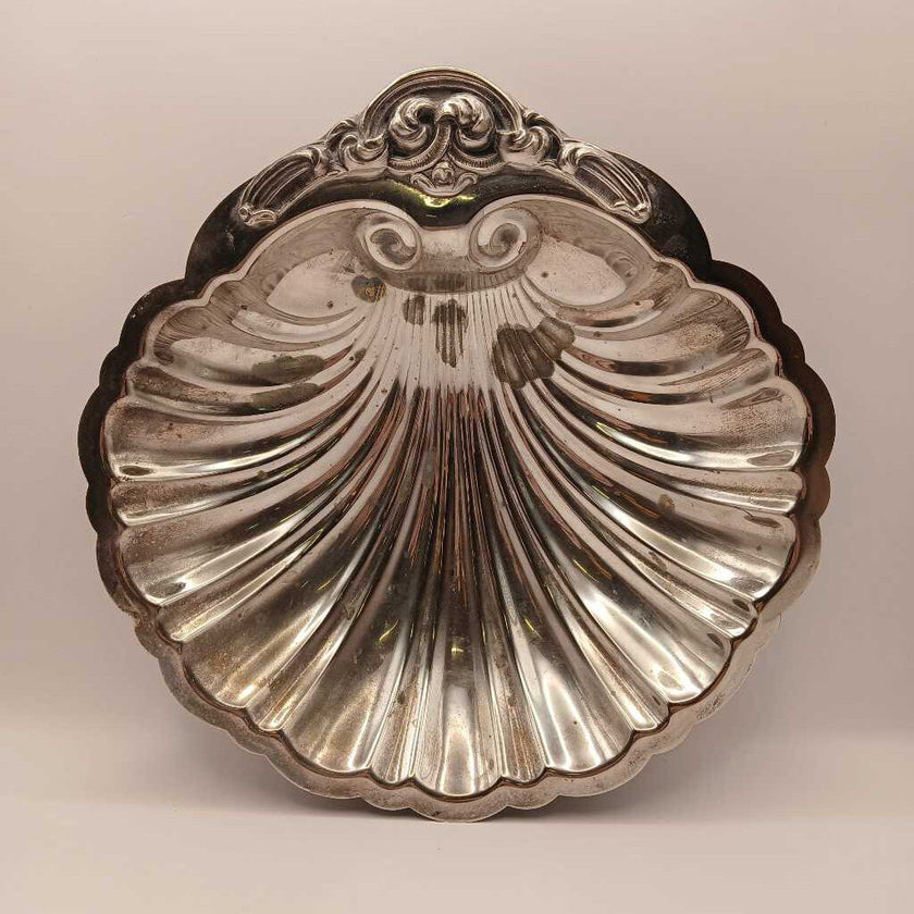 Large silver shell dish