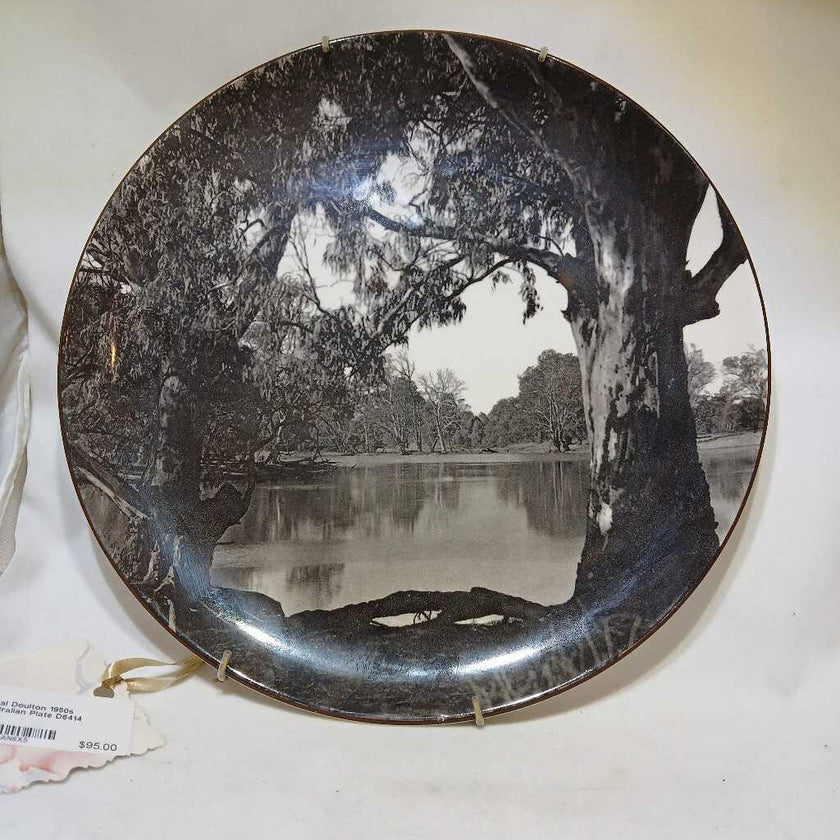 Royal Doulton 1950s Australian Plate D6414